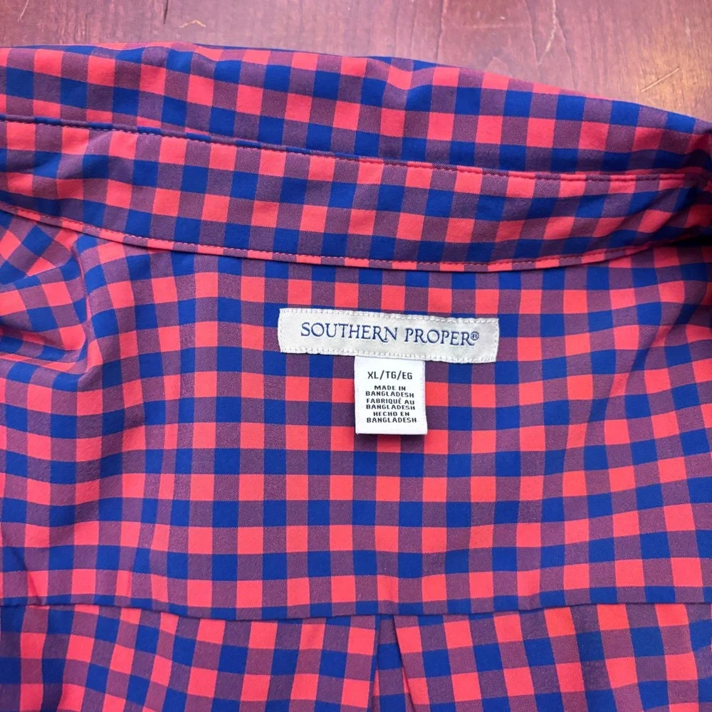 Southern‎ Proper | Mens XL | Gingham Button Down Shirt | Red Blue | Performance